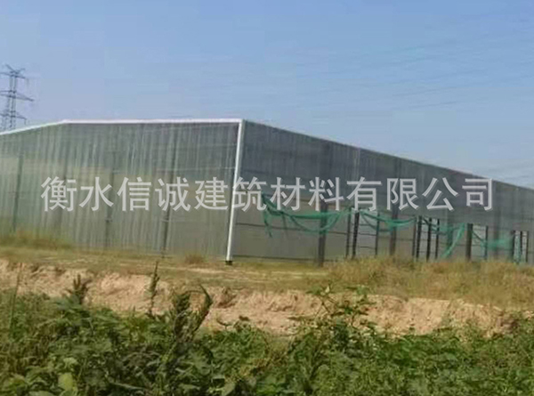 膜結(jié)構(gòu)車(chē)棚陽(yáng)光板